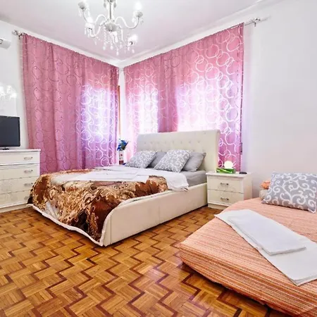 Apt Venice City Маргера
