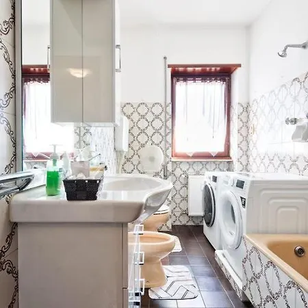 Apt Venice City Гостевой дом